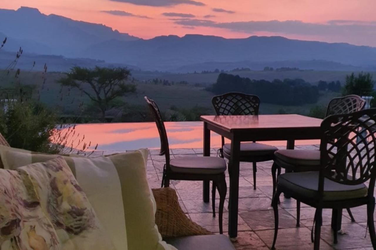 Inkungu Lodge Champagne Valley Exterior photo